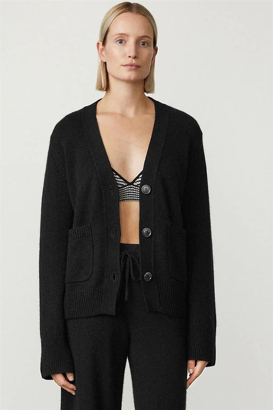 Danni Cardigan Black