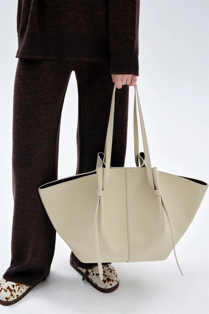 XL Mochi Pebble Grained Leather Angora