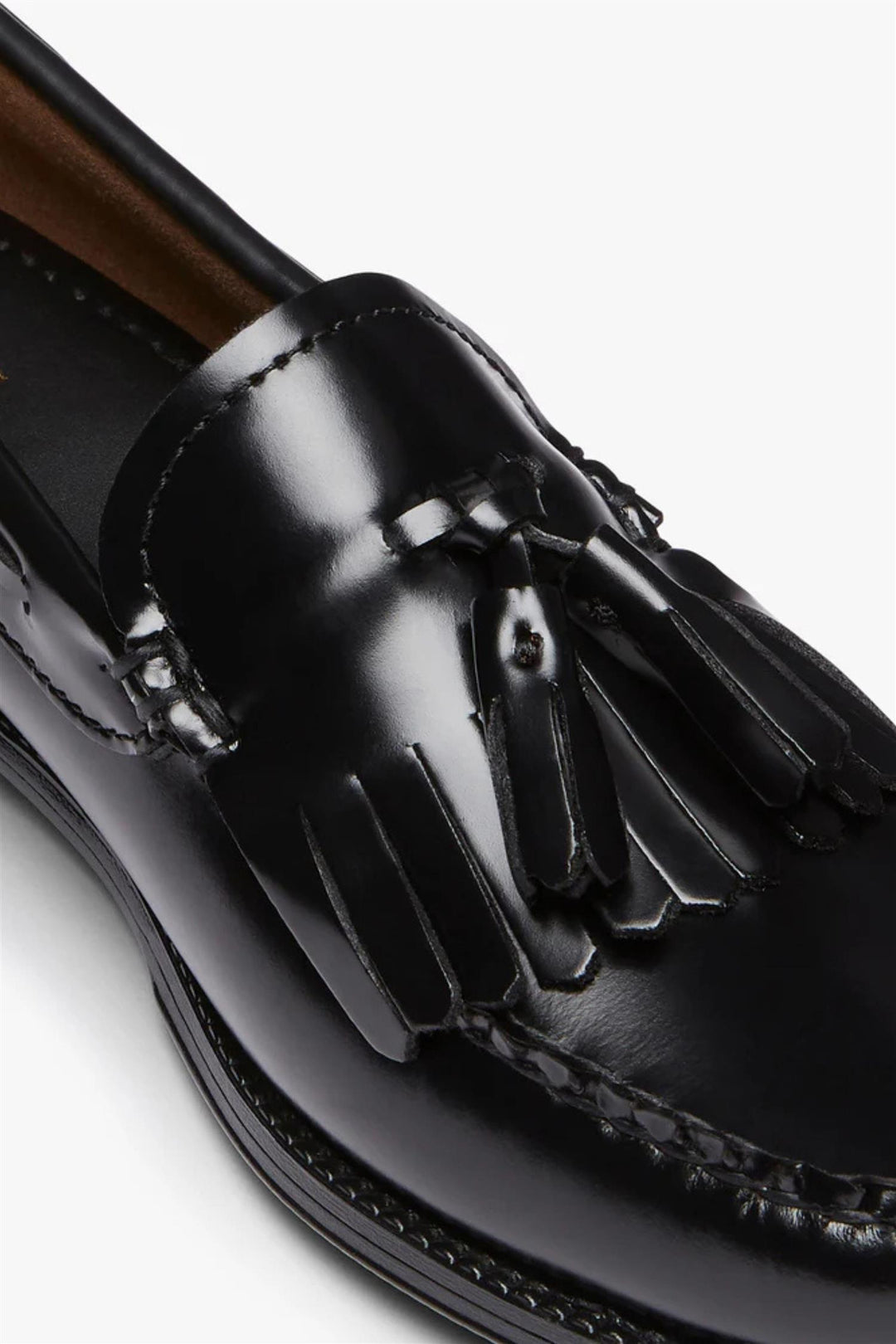 Weejun Esther Kiltie Loafers Black