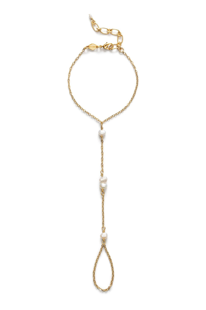 Pearly Handchain Gold