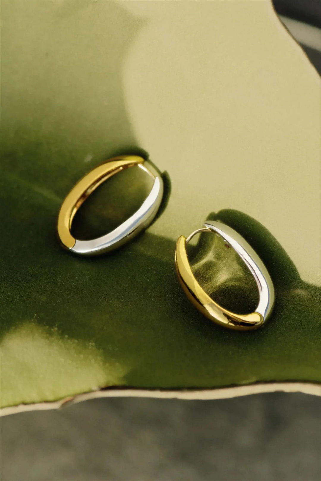 Savi Signature Small Hoop Earrings