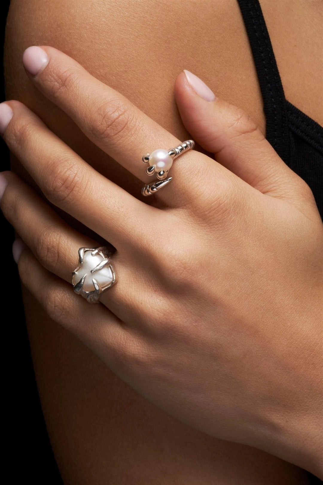Claw Pearl Ring - Silver