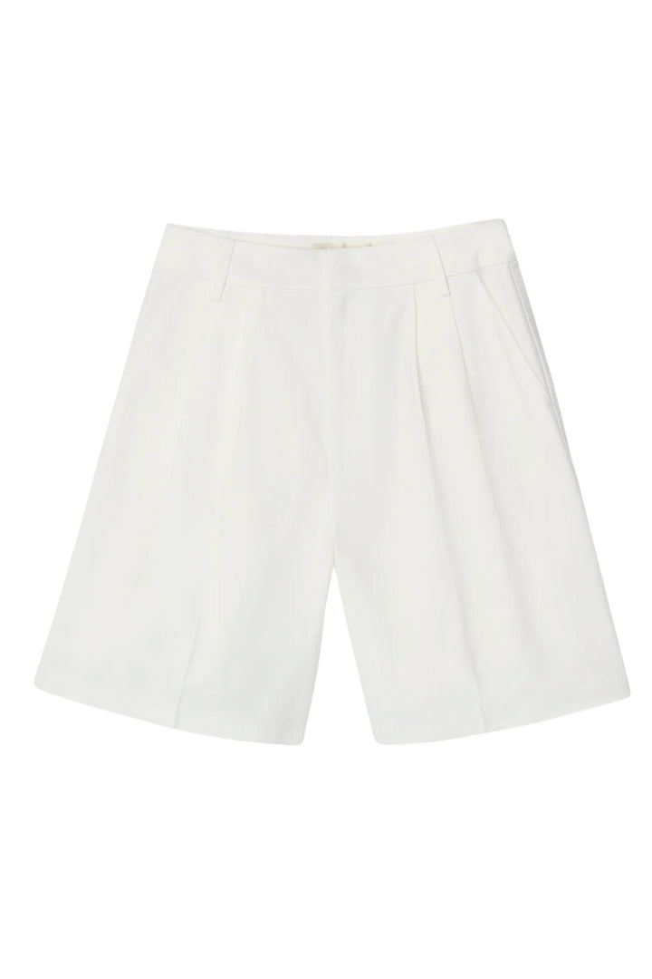 Poet Pleat Shorts Off White