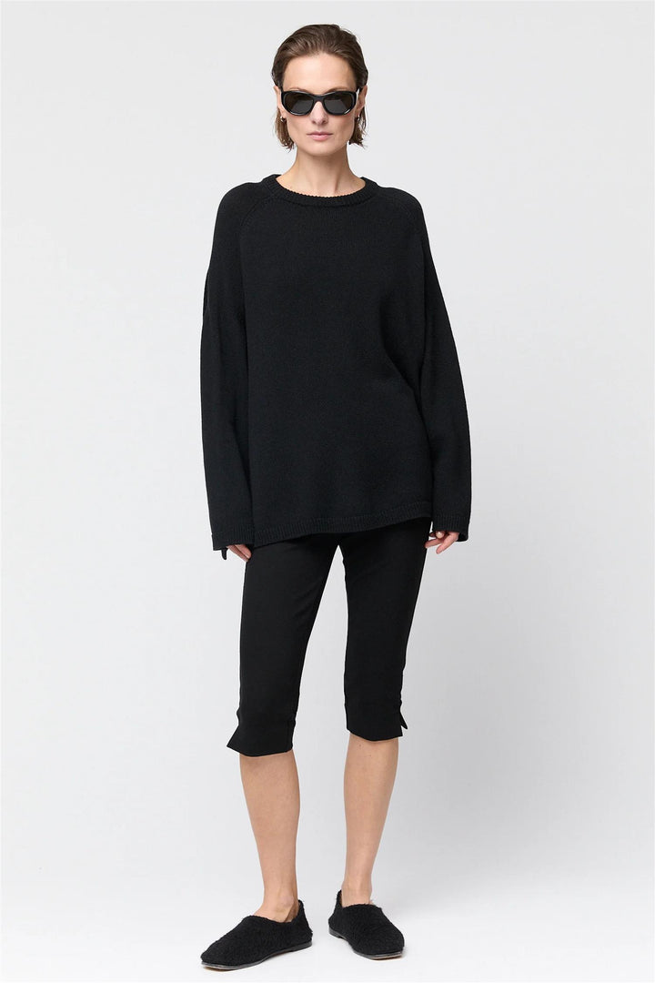 Roma Sweater Pitch Black