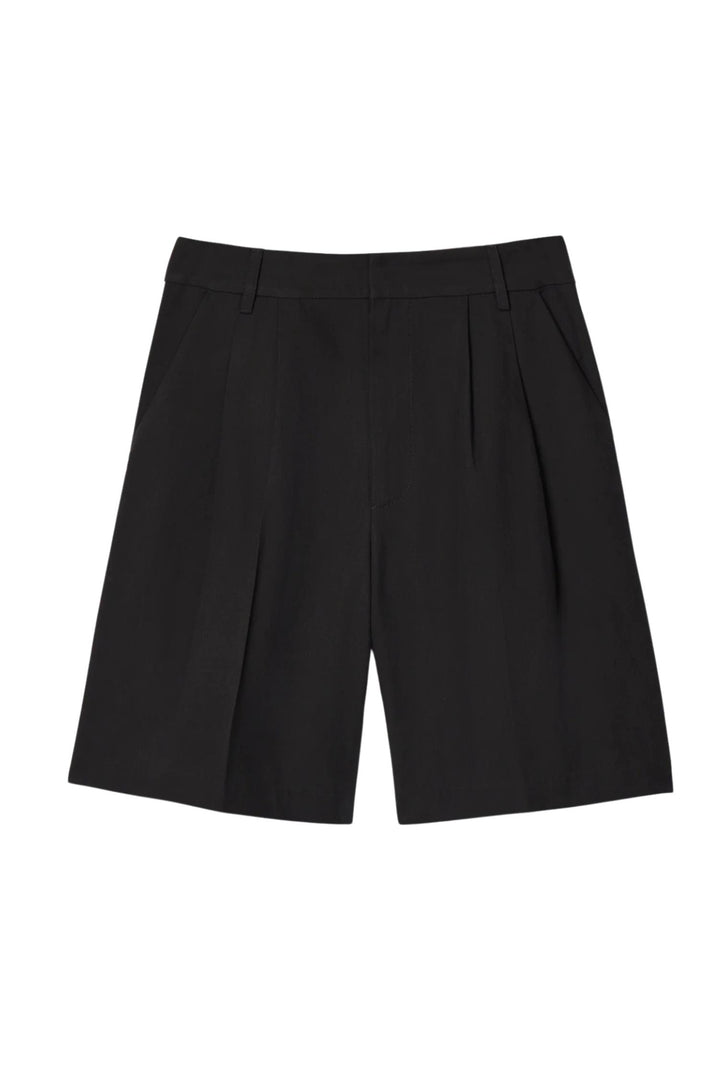 Poet Pleat Shorts Jet Black