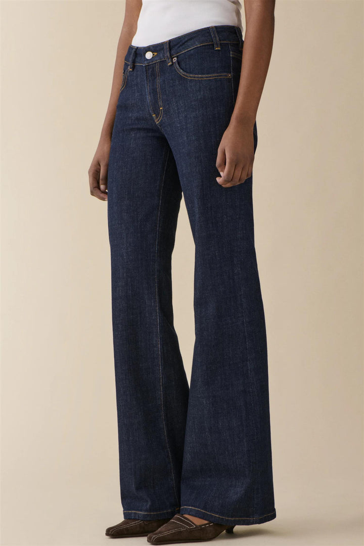 San Babila Blue Rinse
