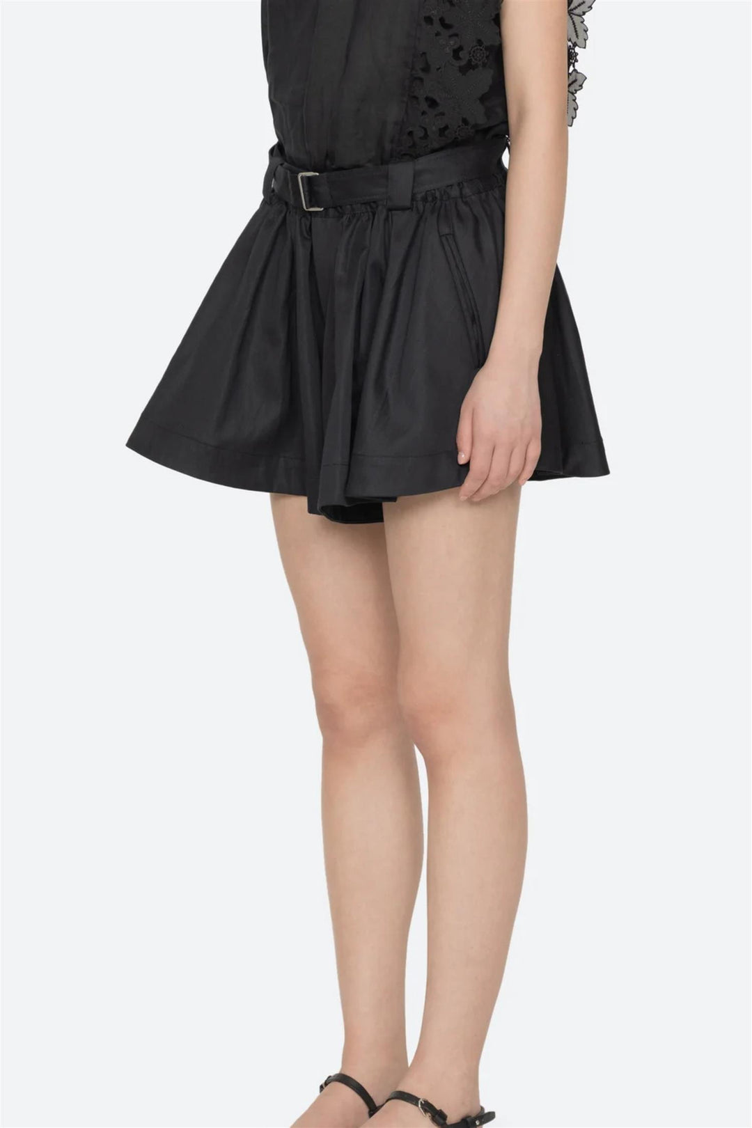 Angelina Suiting Flared Shorts Black