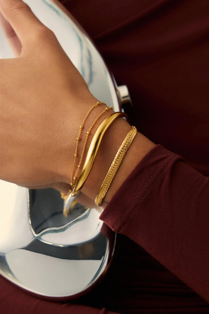 Savi Signature Hinged Bangle