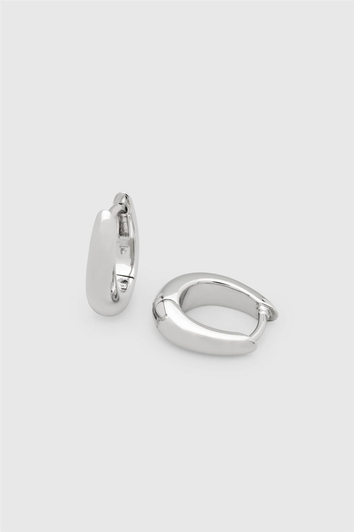 Liz Huggies Silver