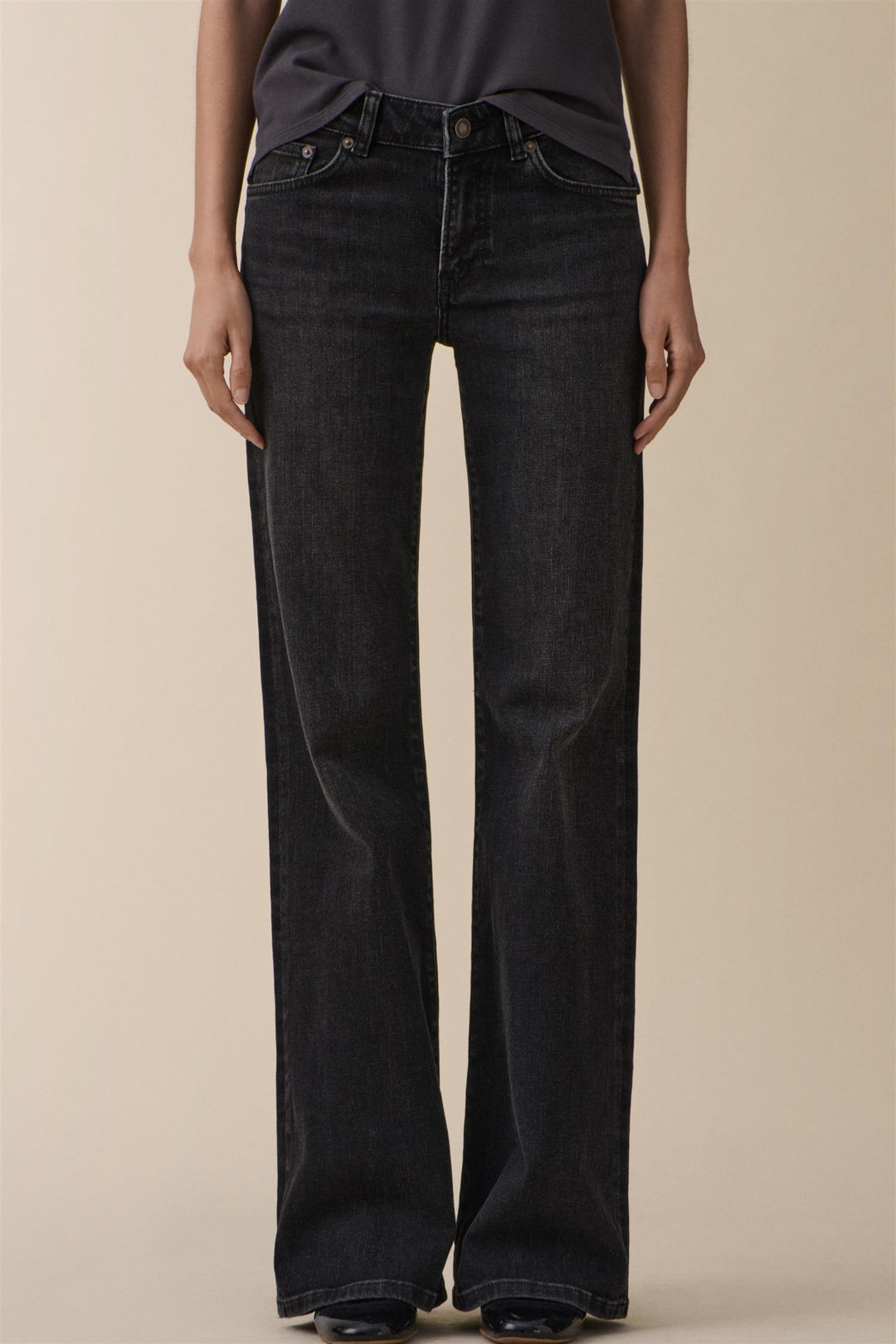 San Babila Washed Black