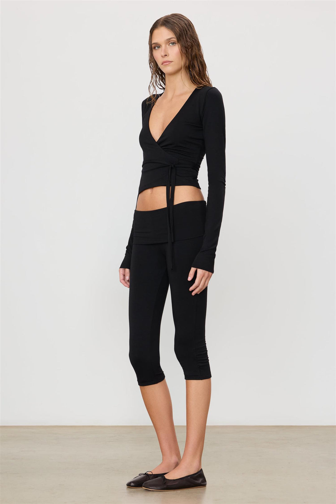 Foldover Capri Legging Black