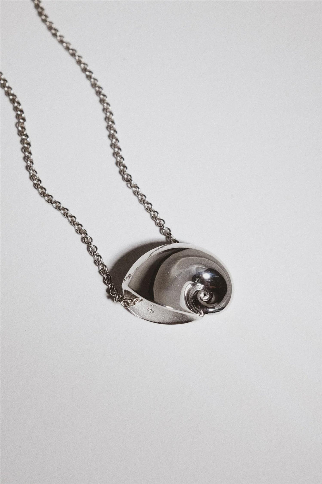 Shell Pendant Silver