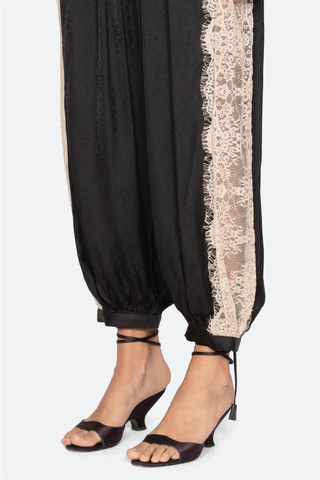 Ethel Solid Bloomer Pants Black