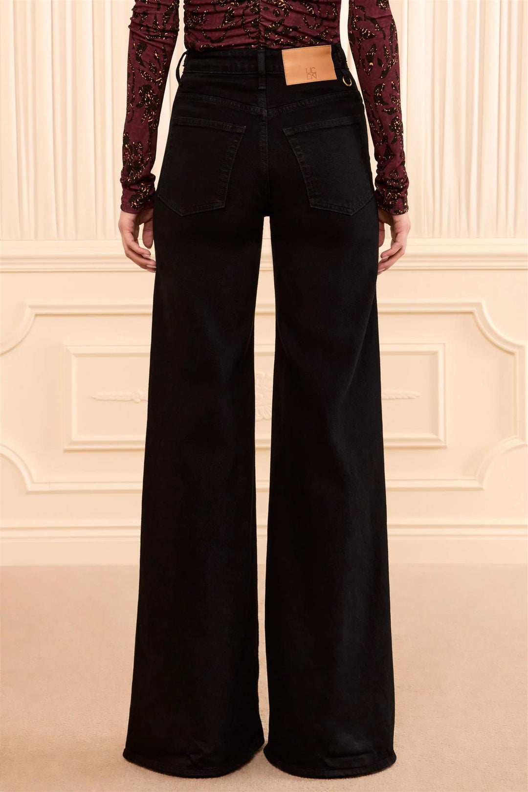 The Stretch Valory Flare Jean Noir