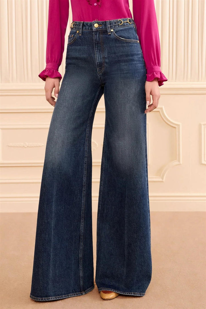 The Stretch Valory Flare Jean Nile