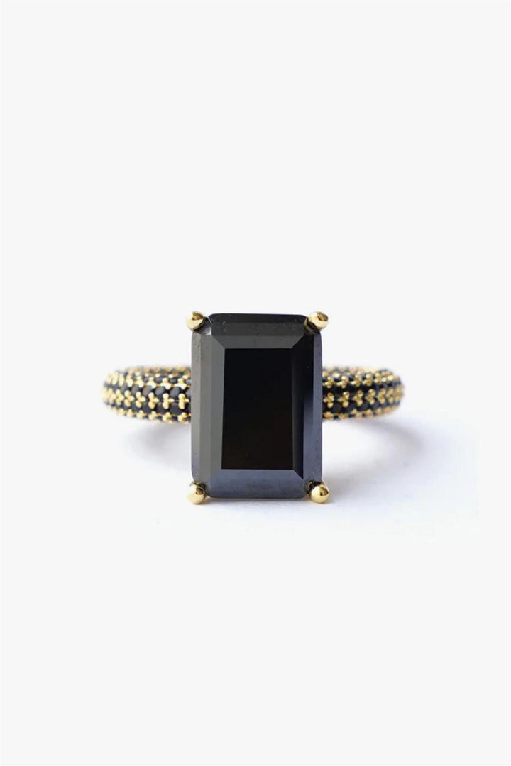 Mega Rectangle Ring Black Gold