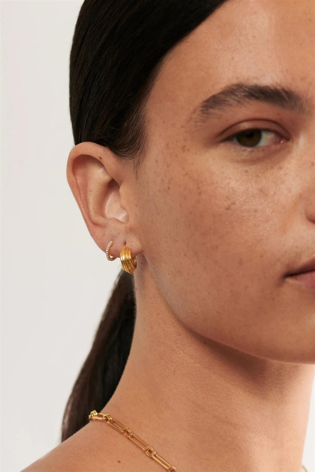 Lucy Williams Ridge Small Hoop Earrings