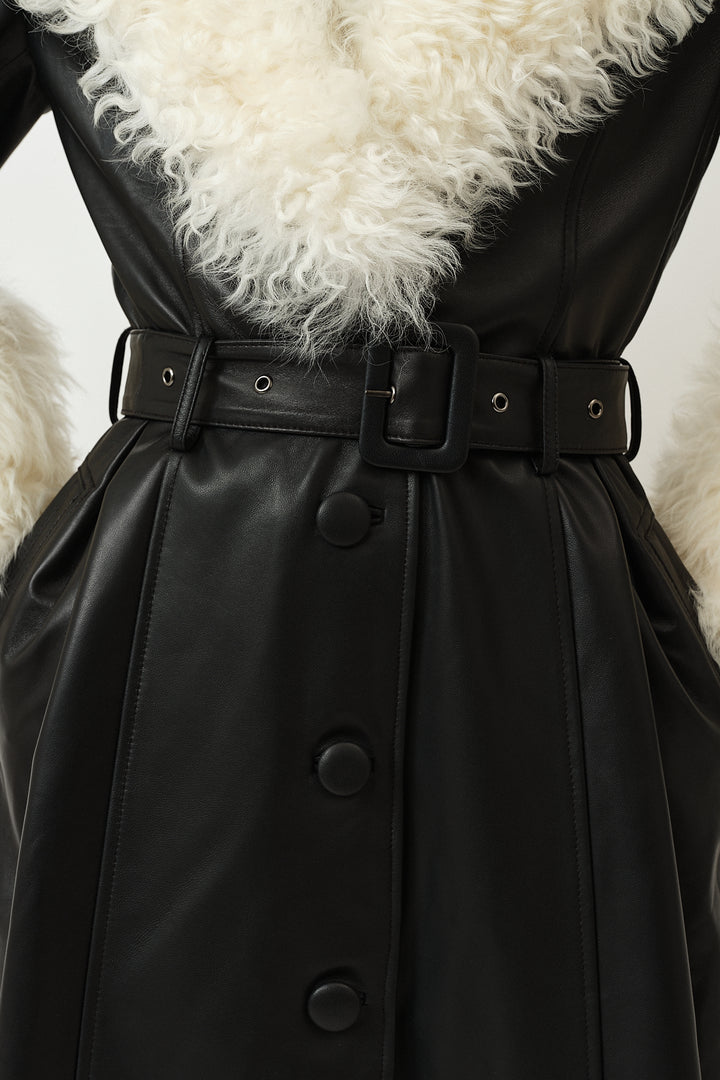 Foxy Shearling Coat Black / Cloud