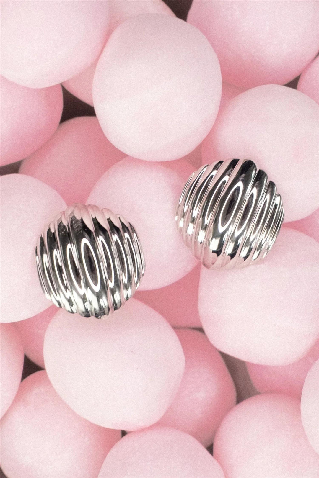 Madeleine Studs Small