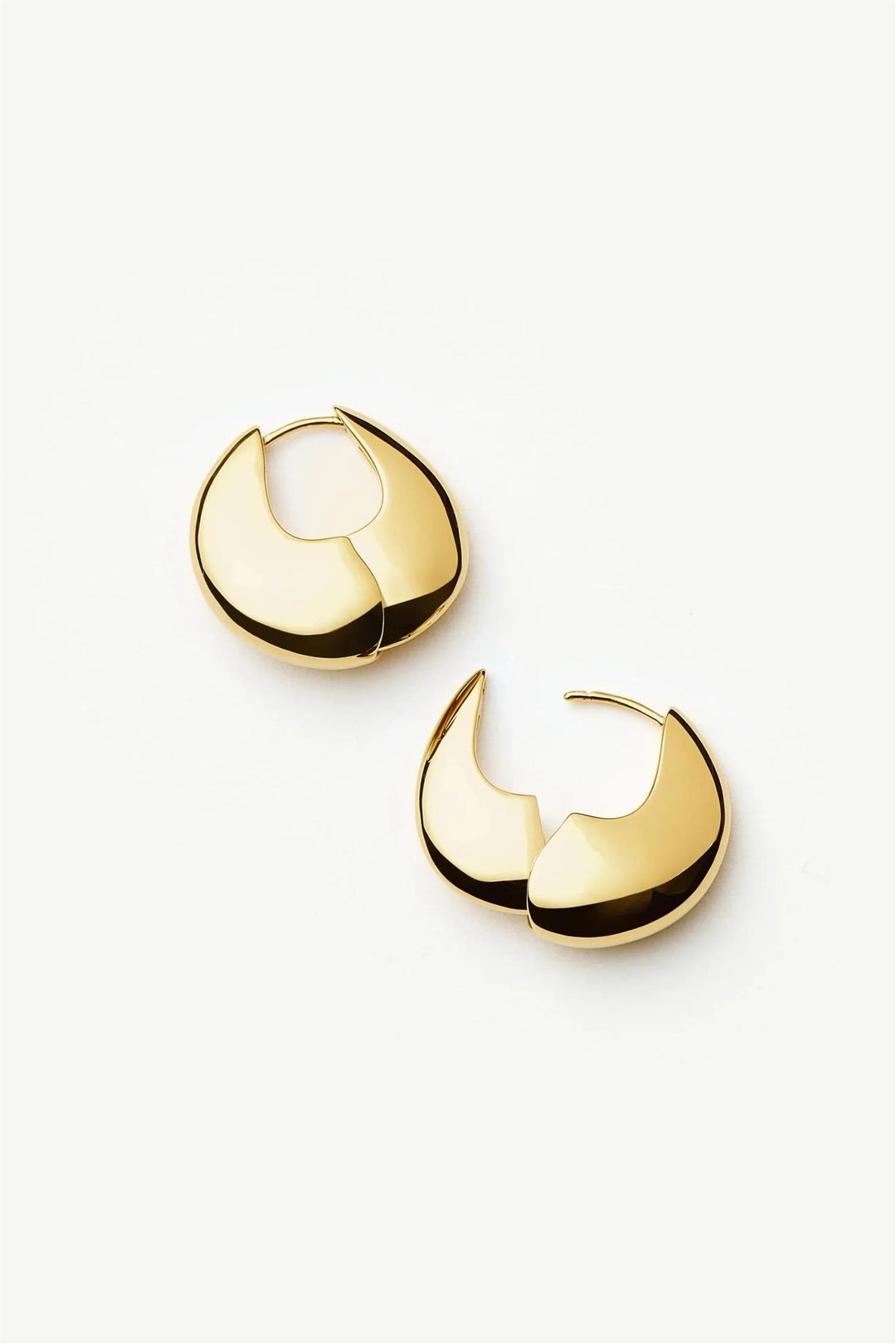 Sculptural Pebble Small Hoop Earrings Gold