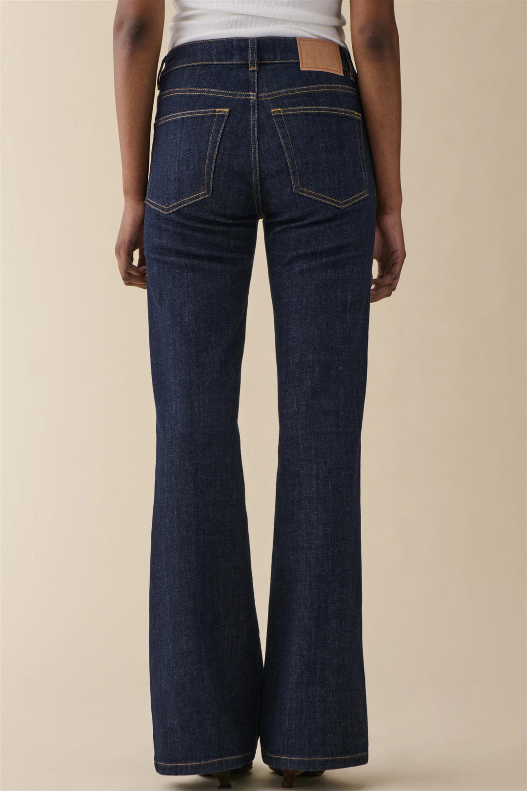 San Babila Blue Rinse