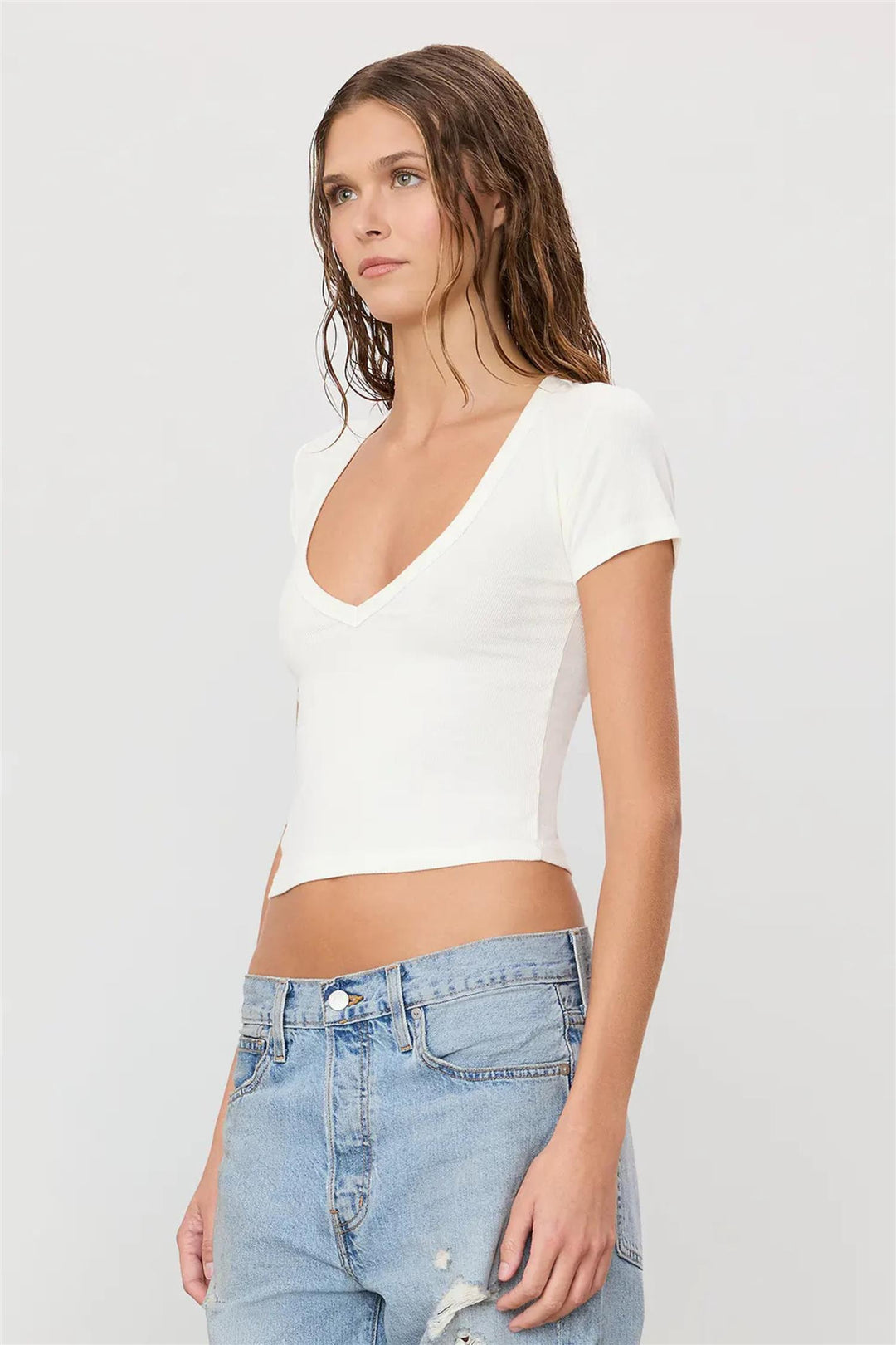 Short Sleeve V-neck Baby Tee Cream