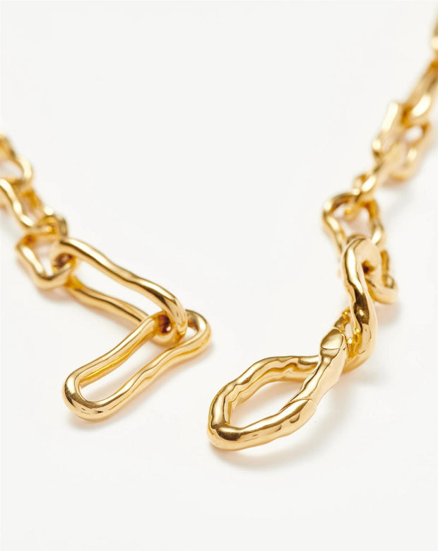Molten Twisted Infinity Chain Necklace