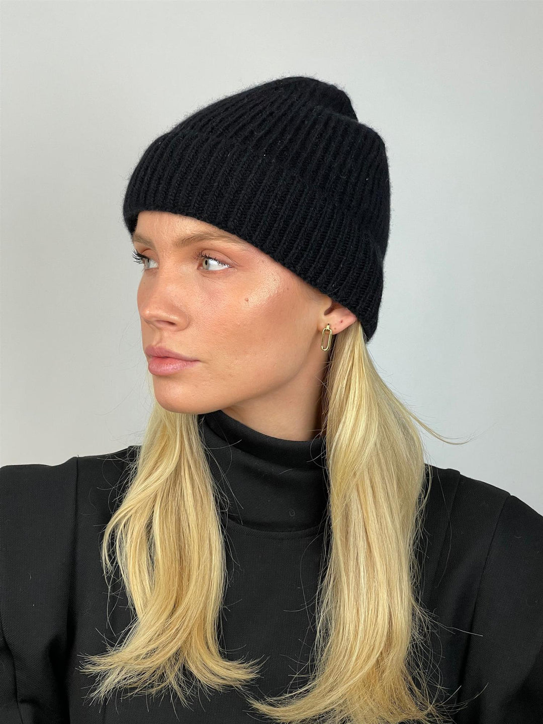 Merino Wool Beanie Black